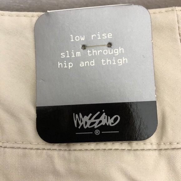 Mossimo lot of 2 Low Rise Slim - the hip and thigh Chino Shorts size 24W      WS - Picture 2 of 8